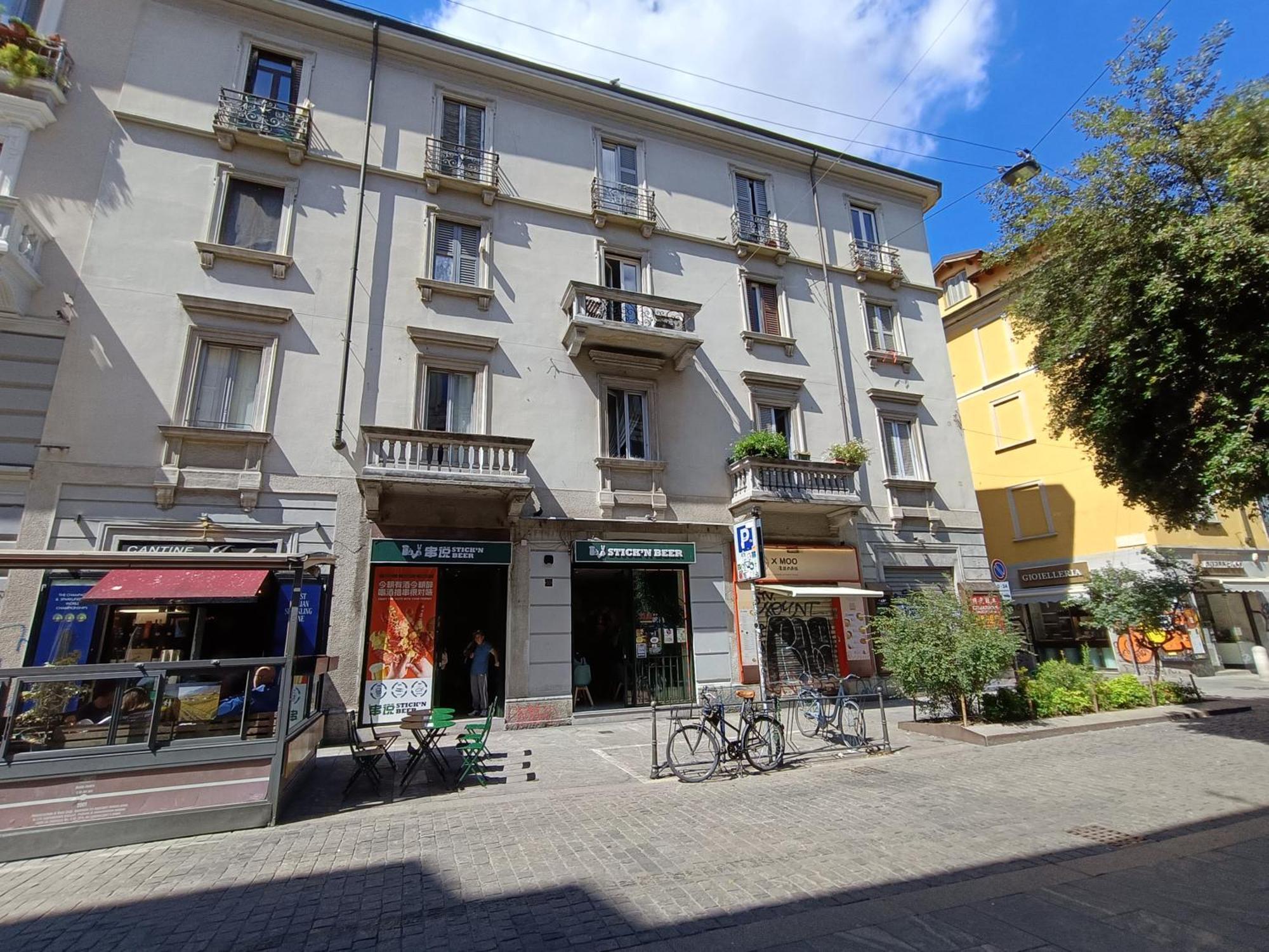 Apartamento Isola Di Chinatown Bilocale Storico Nel Cuore Di Milano, Comfort E Stile Autentico Con 3 Letti Extra Large Milán